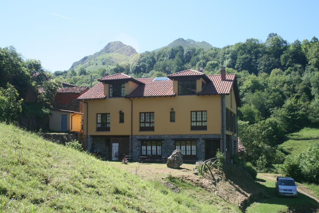 El Quesar De Gamoneo Hotel Gamonedo de Cangas Exterior photo